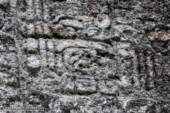 Tikal-2204088983-Templo-VI-94000-13Ajaw18Yax