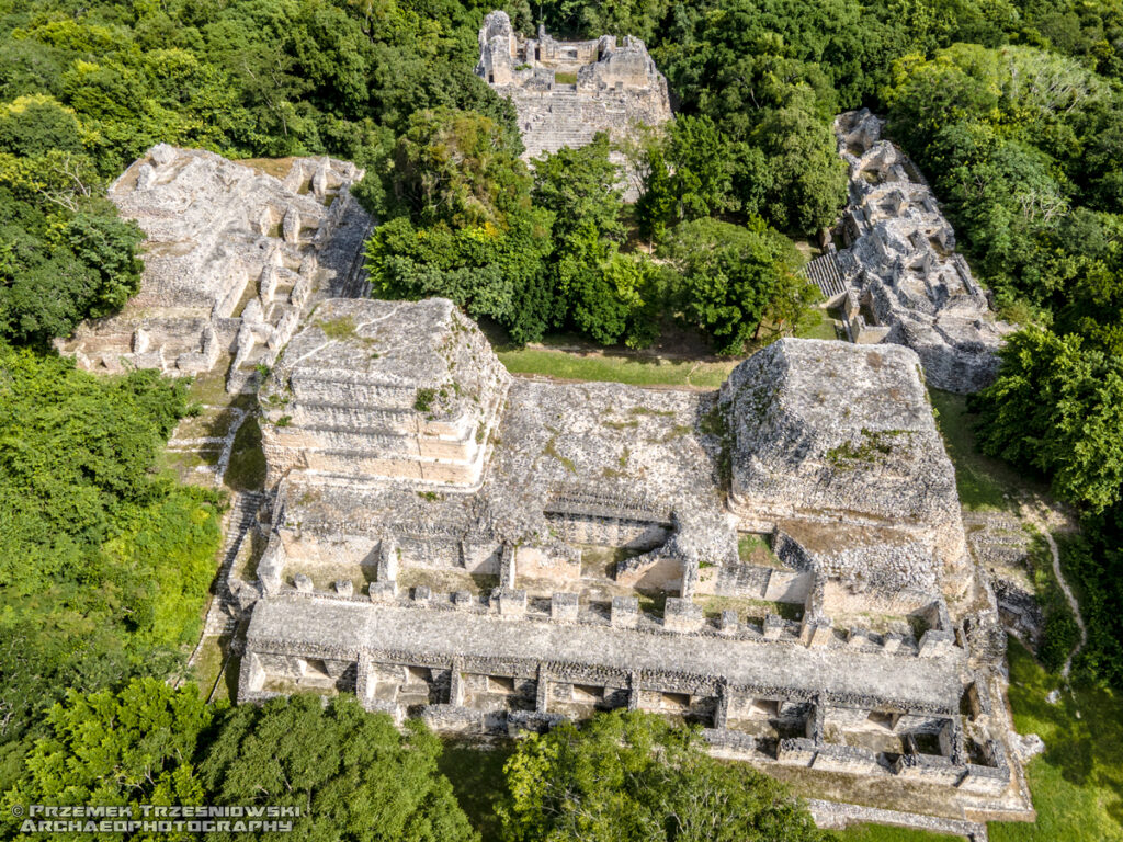 becan campeche meksyk mexico pyramid maya