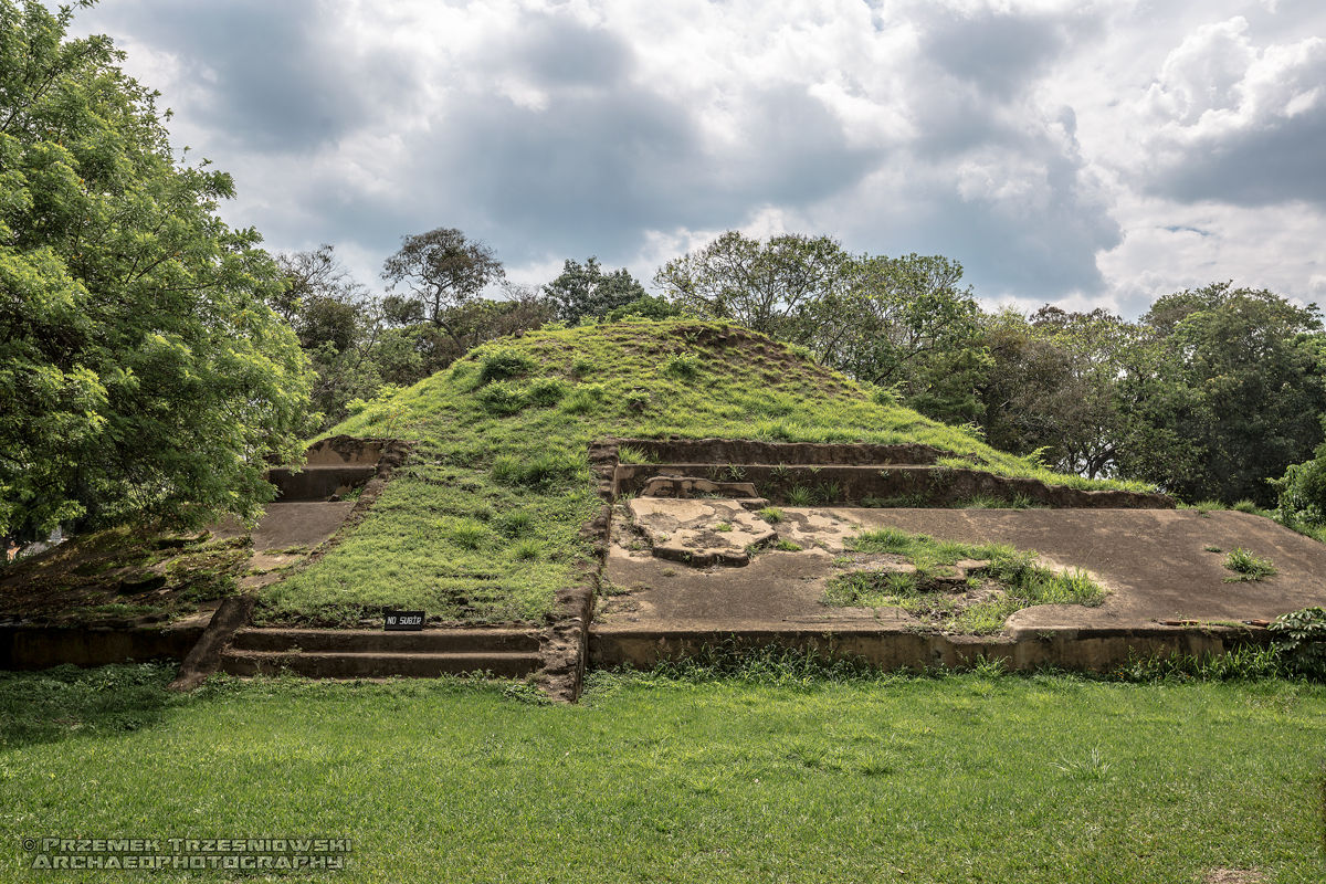 Casa Blanca, Chalchuapa Salwador Salvador, structure 1, piramida