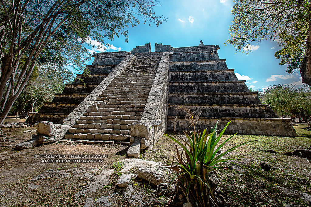 Chichen Itza piramida Osario