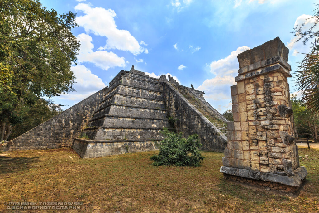 chichen itza ossario puuc maya toltec jukatan meksyk ruiny