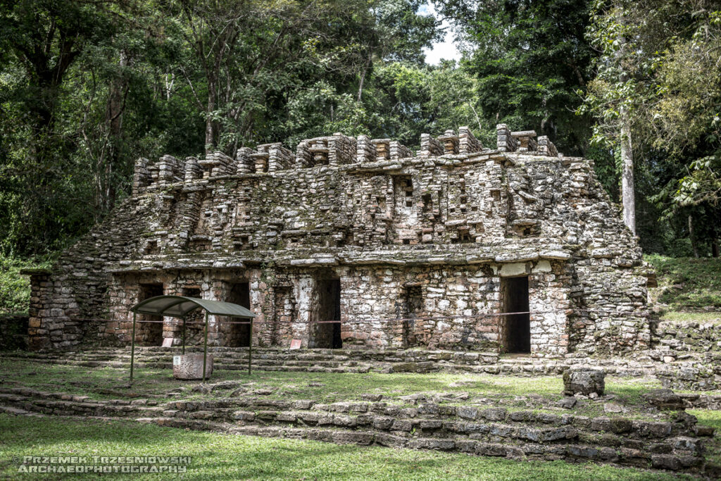 yaxchilan meksyk chiapas usumacinta ruiny majów maya ruins mexico structure 19