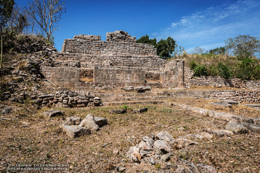 Oxkintok Maya ruiny Majów Jukatan Meksyk Wzgórza Puuc Hills Ah Dzib