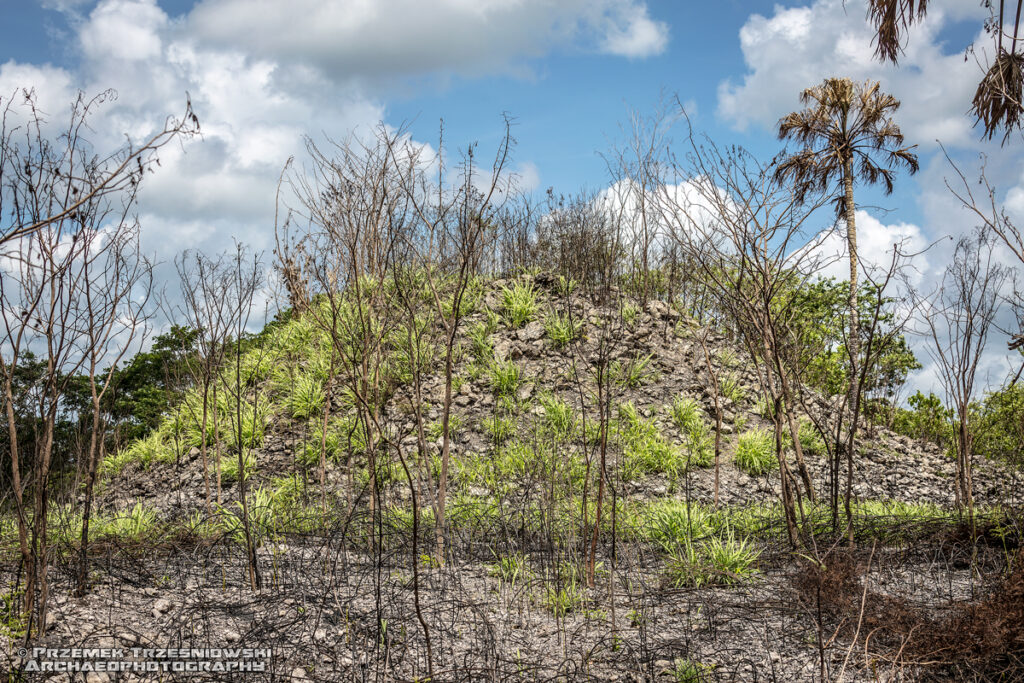 Tres Garantias Quintana Roo stanowisko archeologiczne Maya archaeological site Mexico Meksyk mound