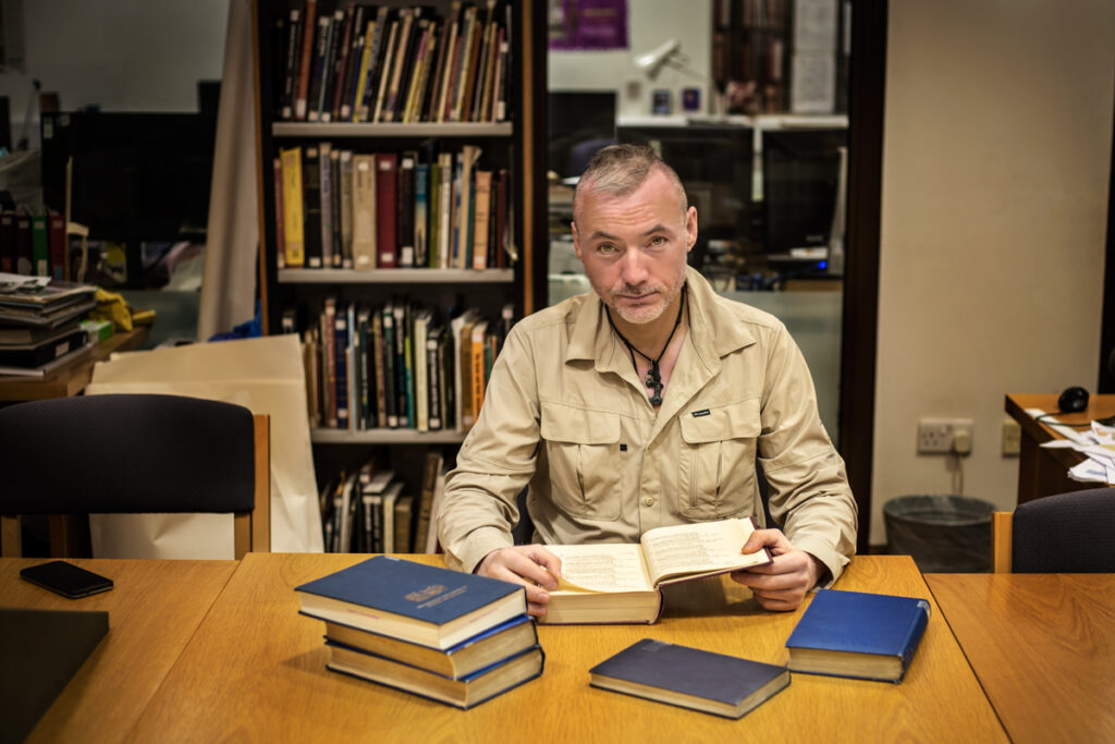 przemek trzesniowski archeolog archaeologist