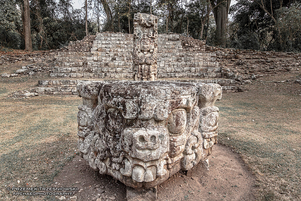 Copan stela D 