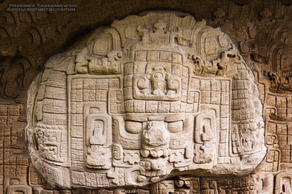 quirigua zoomorph P zoomorf gwatemala guatemala izabal maya altair