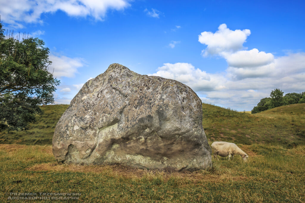 avebury cromlech menhir kamienny krag brytania anglia wiltshire