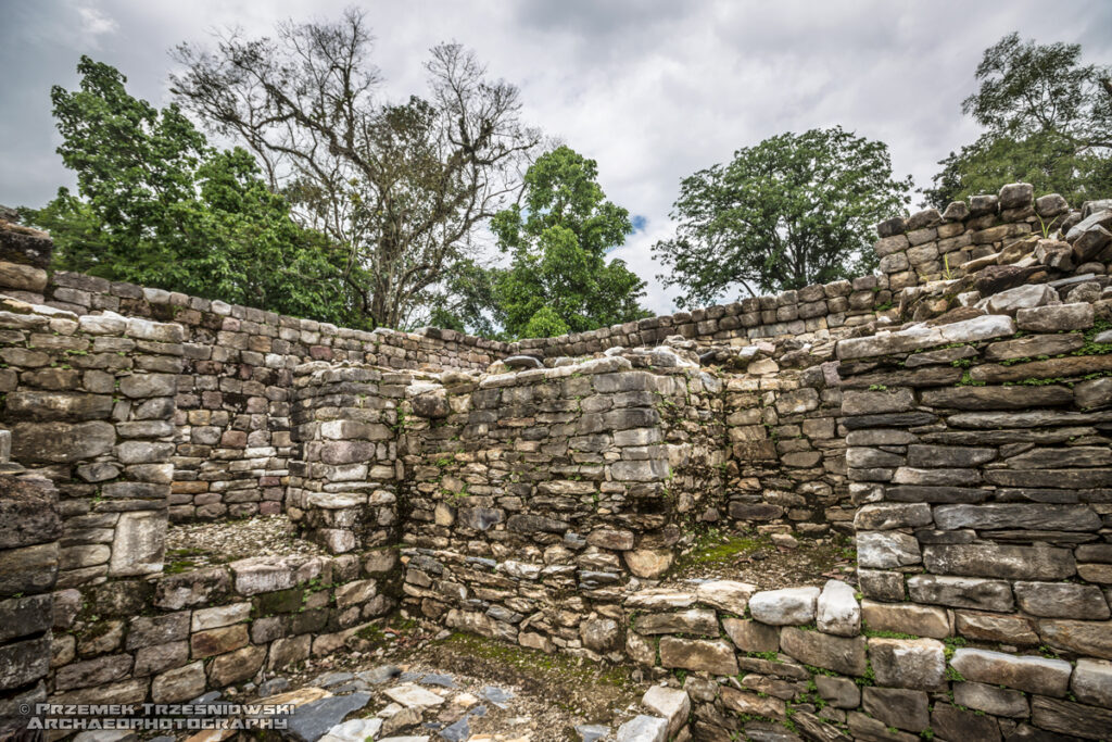 quirigua ruiny majów maya ruins gwatemala guatemala