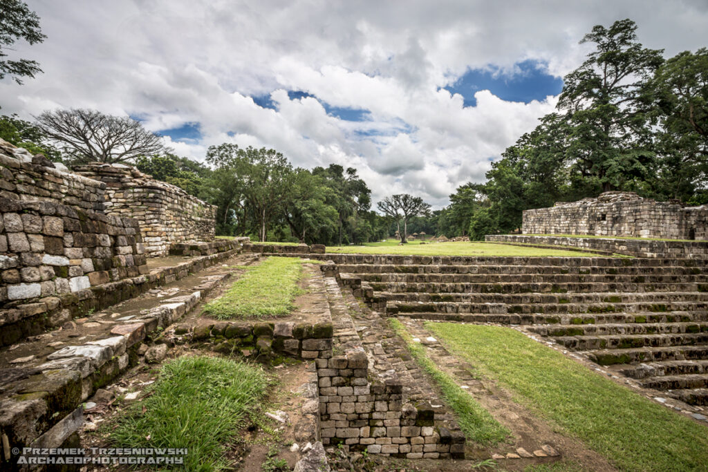 quirigua ruiny majów maya ruins gwatemala guatemala