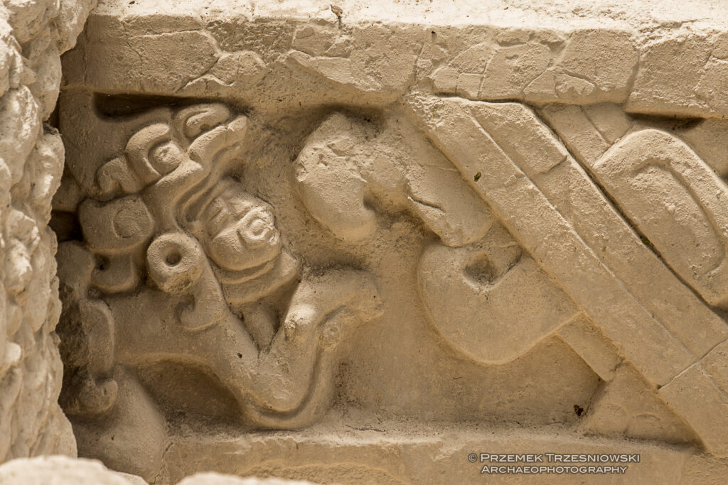 El Mirador Popol Vuh relief Peten Gwatemala Guatemala
