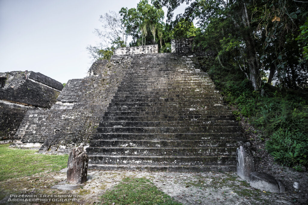 tikal piramida 5D-32 north acropolis polnocny akropol