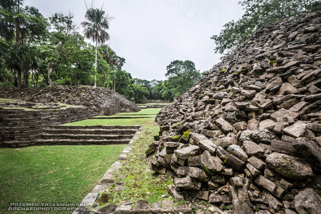 lubaantun belize maya ruins ruiny majow toledo piramida piramidy