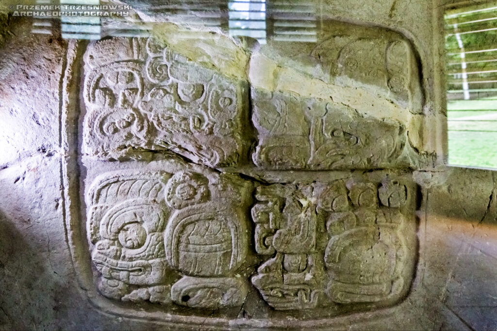 xunantunich belize ruiny majów maya ruins panel 4