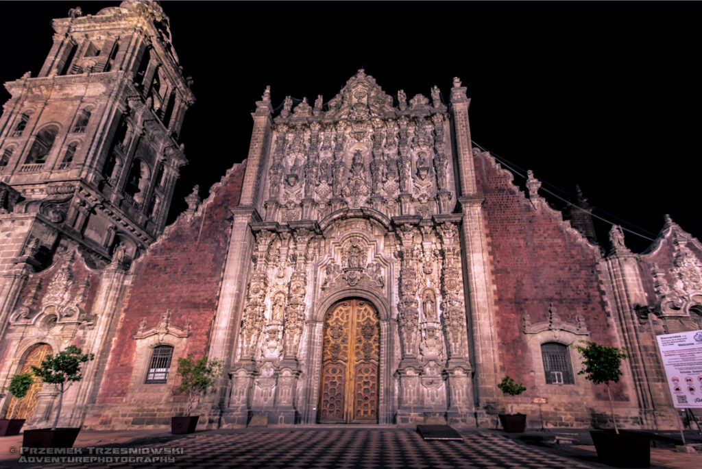 churrigueresque, churrigueryzm, ultrabarok, meksyk, mexico, meksyk, cdmx, estypity, estipites, pilastry