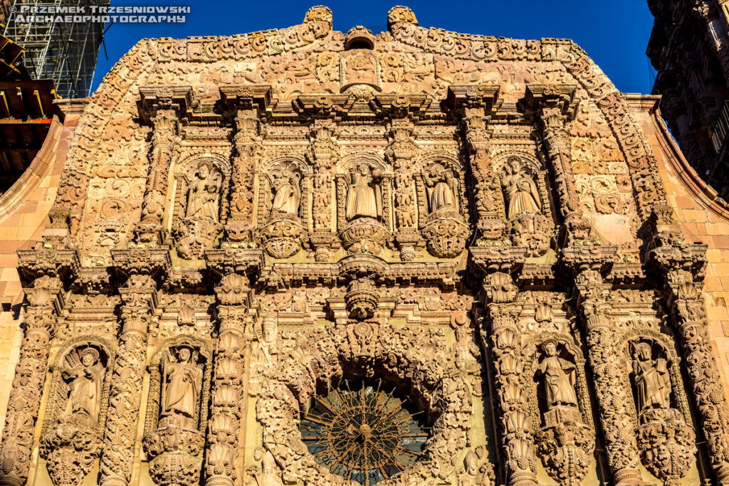 kolumny salomonowe churrigueryzm churrigueresque ultrabarok catedral basilica de la asuncion de maria