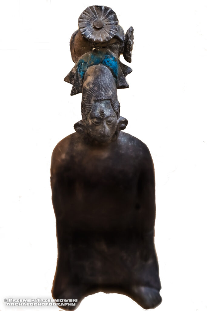 maya blue figurka gliniana figurine clay