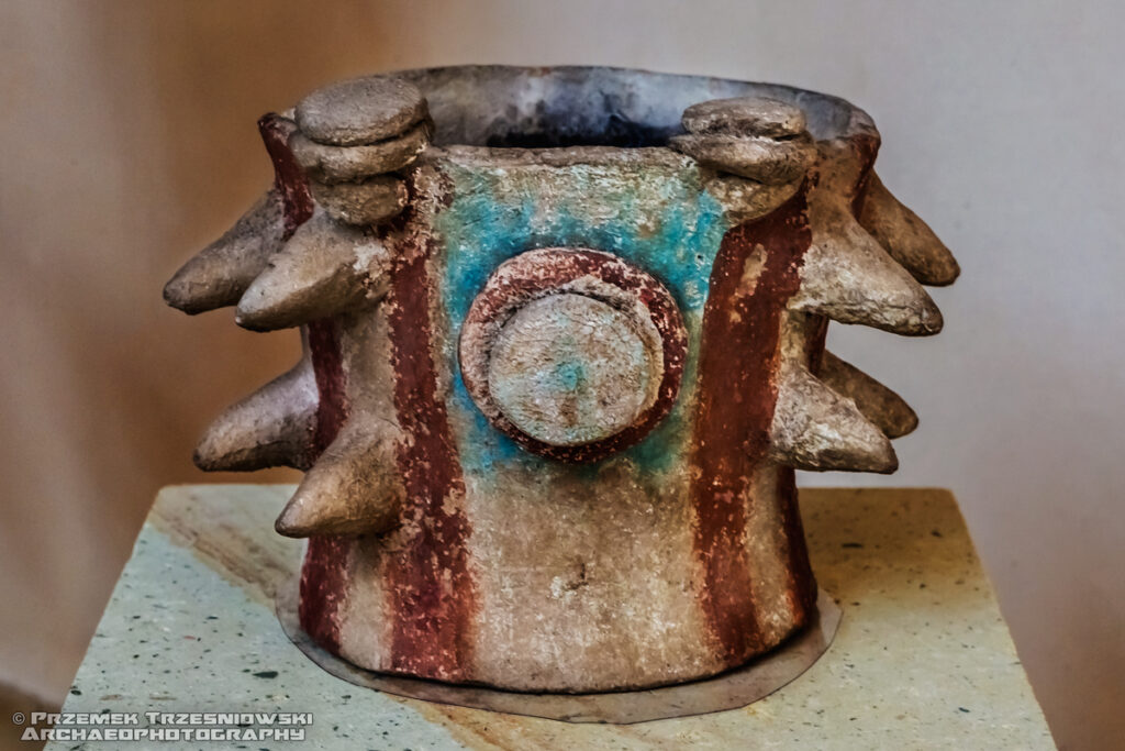 kadzielnica censer punta piedra jukatan meksyk mexico yucatan maya blue